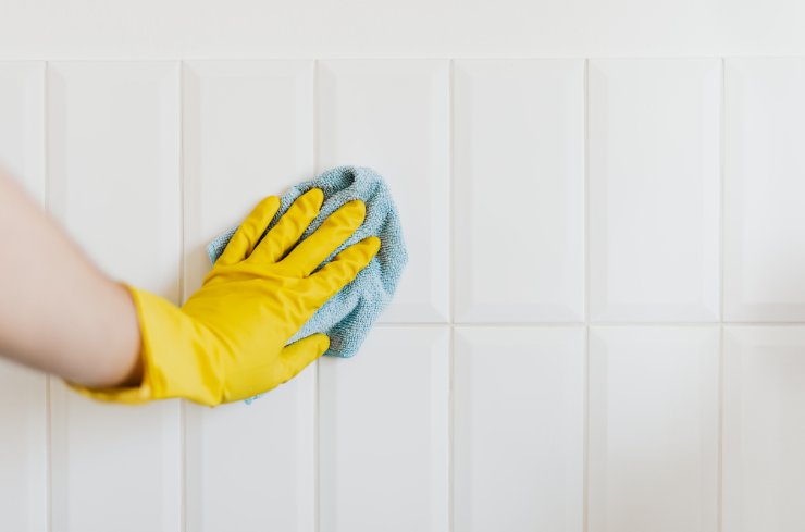 Is It Time to Replace Your Old Tiles?